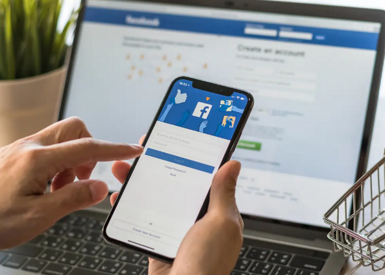 Một lưu ý quan trọng là chỉ Admin mới có quyền xóa nhóm Facebook